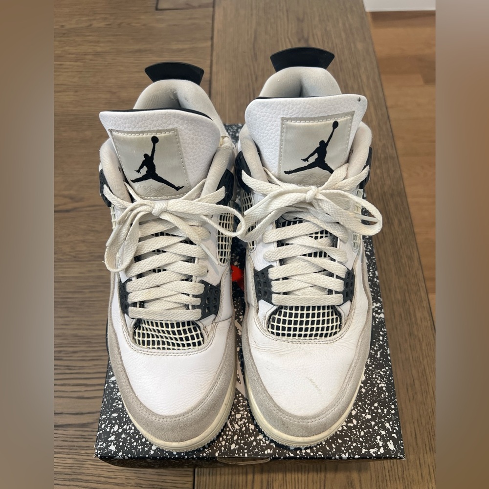 GUC Men’s Air Jordan 4 Retro White Black Neutral Gray Greis Neutre Noir 9.5M